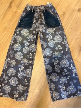 SHEIN Washed Blue Denim Elastic Waist Jeans